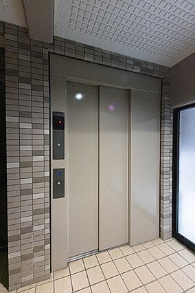 エレベーター