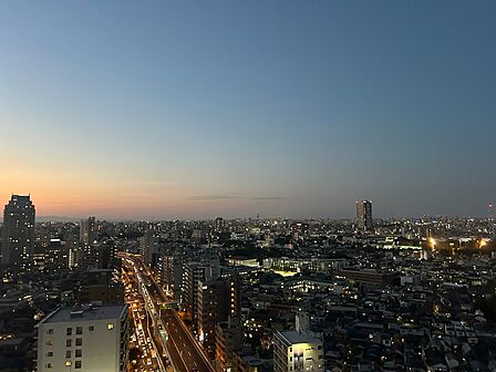 夜景(北西側バルコニーからの眺望)