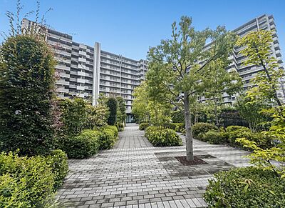 外観：大規模マンションならではの存在感ある外観