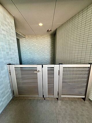 マンション内3...