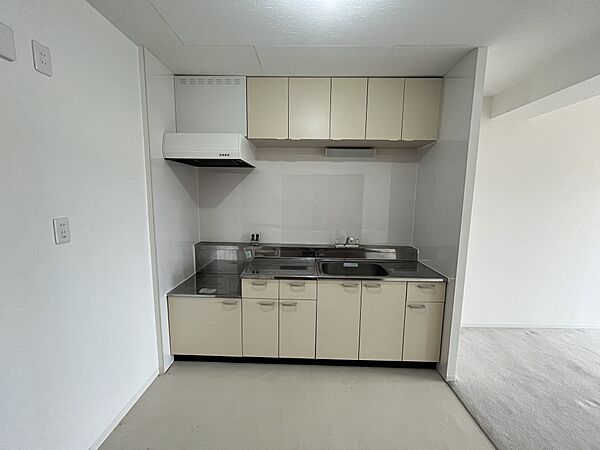 キッチンを拡大表示