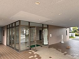 6 / 18