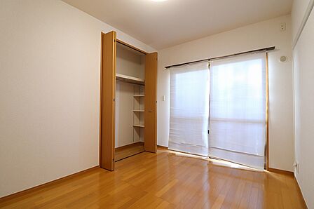 形が整っていて家具配置しやすいです