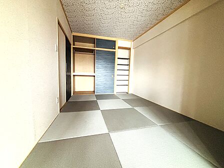 落ち着いた雰囲気の和室