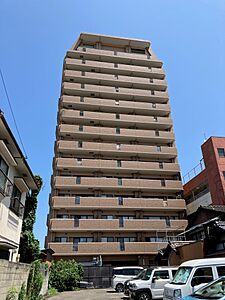 外観:外観(南側) 外観:外観(南側)