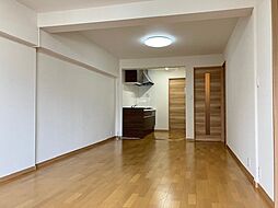 リビングダイニング