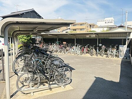 駐輪場（駐輪シール1枚150円）
