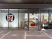 　敷地内にセブンイレブン天満屋DPハレノワ店