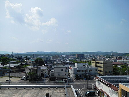 住戸からの眺望(南側バルコニーからの撮影)