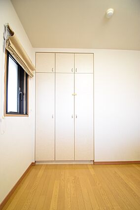 洋室2クロゼッ...