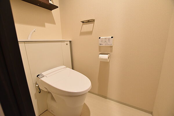 トイレを拡大表示