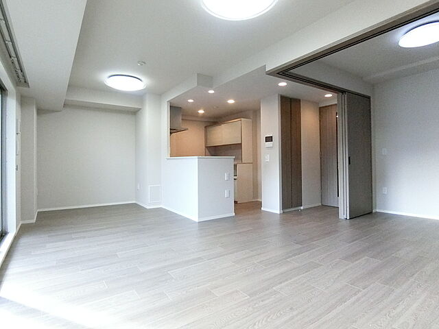 リビング/ダイニング レーベン金沢ＷＥＳＦＯＲＴ 2階/-