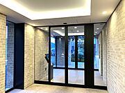 現地エントランス風除室