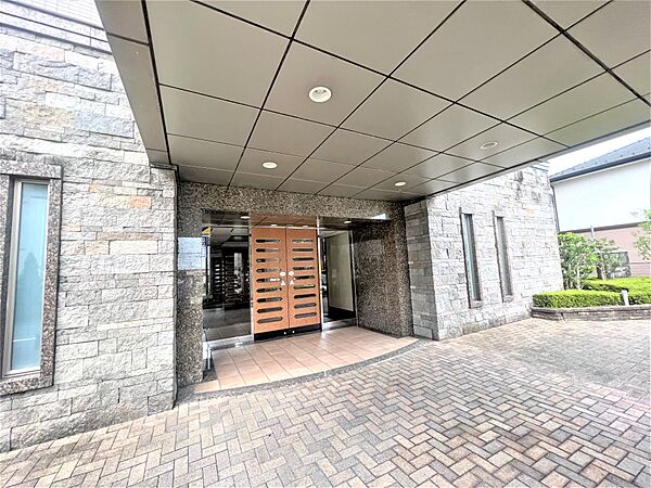 エントランスを拡大表示