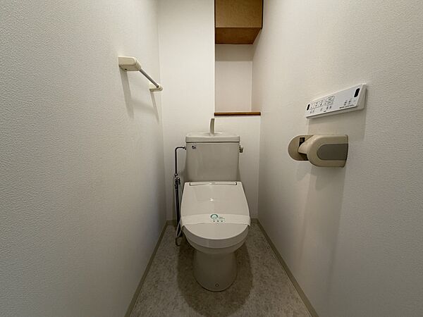トイレを拡大表示