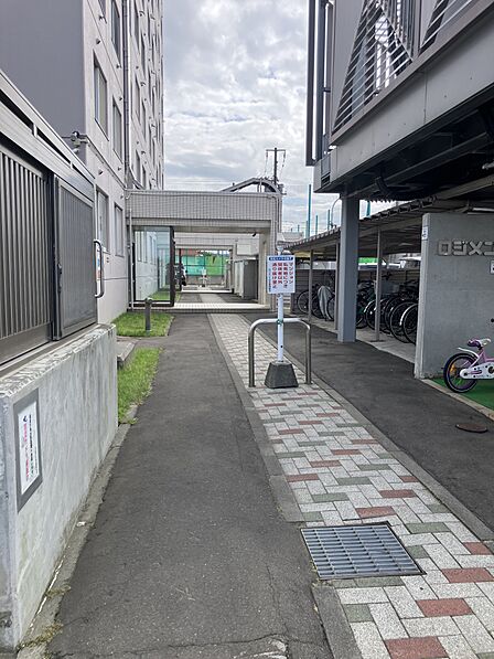 共用エントランス