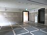 エントランス：エントランスホール　（AED設置）