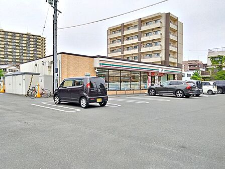 セブンイレブン浜松成子町店（240m）