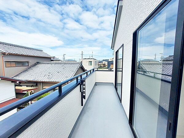 バルコニーを拡大表示