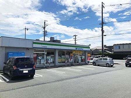 ファミリーマート浜松天龍川町店(360m)