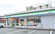 ファミリーマート浜松西本郷店（570m）