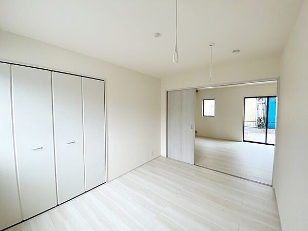 洋室を拡大表示