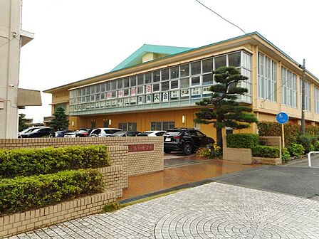 南部中学校（330m）