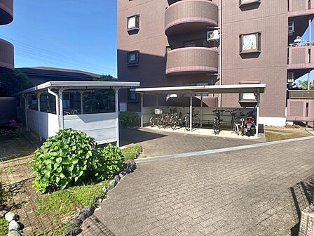 駐輪場