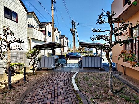 駐輪場