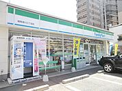 ファミリーマート福岡清川店 徒歩2分。コンビニ 100m