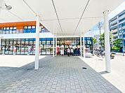 そうてつローゼン 弥生台駅前店　約450ｍ　8時00分～22時45分まで営業しているのでお仕事帰りにも便利です？？？