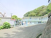 大谷幼稚園　約558ｍ