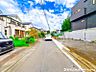 外観：【前面道路】現地までのアプローチをしっかりとご説明させて頂きます。お車と徒歩のアプローチをご一緒しますので、なんなりとご質問下さい。
