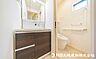 洗面：【洗面・脱衣所】使用頻度の高い場所だからこそ便利な空間に。多人数での使用も考えた便利な空間です