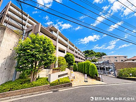 【外観】現地に実際に行くことで感じることがたくさんあります！！周辺環境や街の雰囲気など、ご確認ください