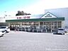 周辺：マルエツ 戸塚舞岡店　約950ｍ　9時00分～22時00分まで日用品、食品など豊富な品揃えです。
