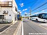 外観：【前面道路】現地までのアプローチをしっかりとご説明させて頂きます。お車と徒歩のアプローチをご一緒しますので、なんなりとご質問下さい。