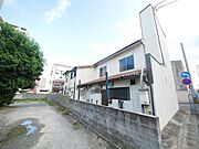 開放的な角地です
