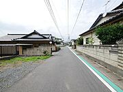 車通りも少なめなので安心です