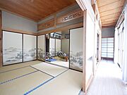 襖で区切られているため広い和室としてもご利用いただけますね。