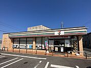 セブンイレブン明石西江井ヶ島西店　約710ｍ 