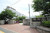 中学校「広島市立国泰寺中学校まで849ｍ」