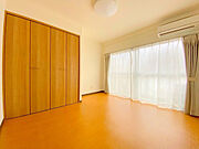 ※掲載写真は同マンション別部屋参考写真となります。