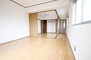 ※別室の写真を使用しております※