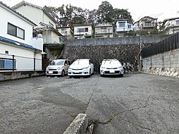 4 / 4