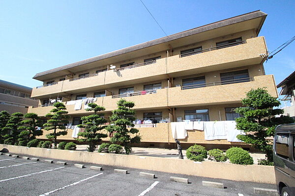 グリーン栄松園 ｜広島県広島市西区庚午中2丁目(賃貸マンション3SLDK・3階・66.30㎡)の写真 その1