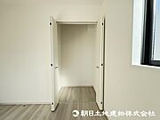 ＜収納＞ウォークインクローゼットやクローゼット等の収納が豊富です。