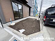 ＜お庭＞ガーデニングをお楽しみいただけるお庭もあります。