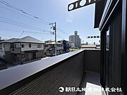 ＜バルコニー＞南向きで陽当たり良好です。