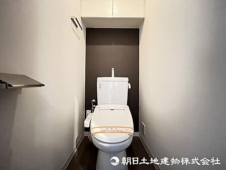 ＜トイレ＞ウォッシュレット付きトイレで快適です。